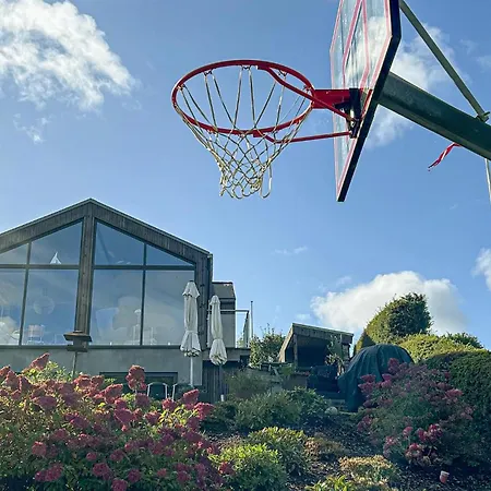 Amazing In With Wifi Holiday home